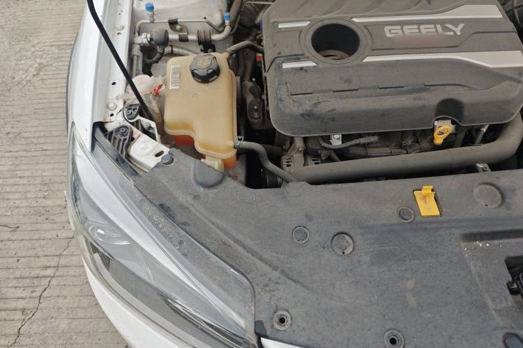 Used Geely Auto Vision S1 2018 1.4T CVT Fengchi Model Engine Bay Right