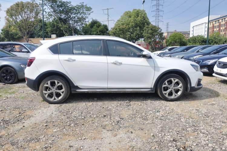 Used Geely Auto Vision S1 2018 1.4T CVT FENGXING Model Exterior 1