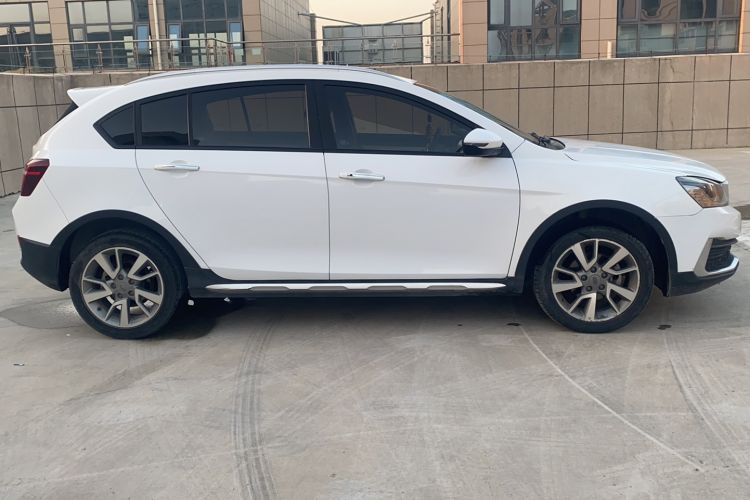 Used Geely Auto Vision S1 2018 1.4T CVT Fengchi Model Exterior 3