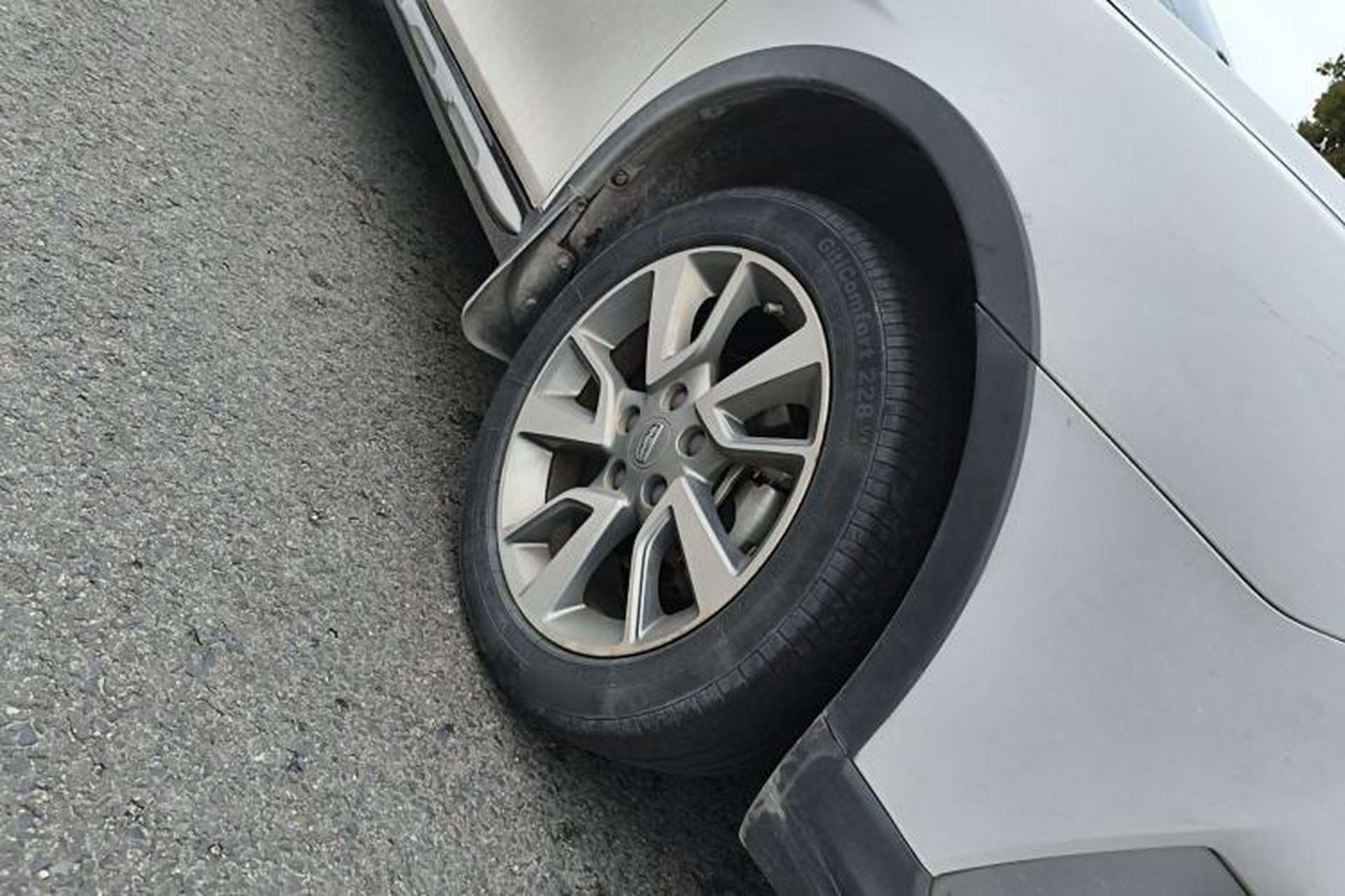 Used Geely Auto Vision S1 2018 1.4T CVT Fengchi Model Exterior 7