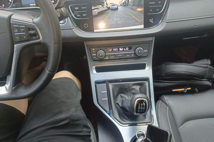 Used Geely Auto Vision S1 2018 1.5L Manual Fong Chi Model Gear Lever