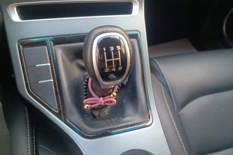 Used Geely Auto Vision S1 2018 1.5L Manual Fong Chi Model Gear Lever