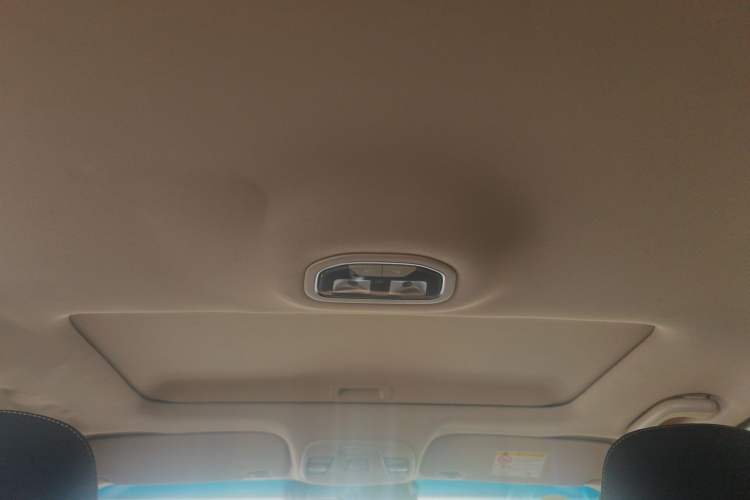 Used Geely Auto Vision S1 2018 1.4T CVT FENGXING Model Headliner