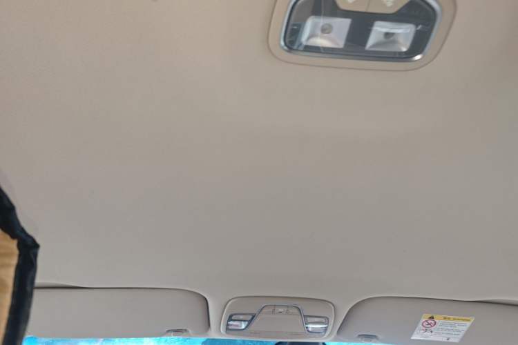 Used Geely Auto Vision S1 2018 1.4T CVT Fengchi Model Headliner