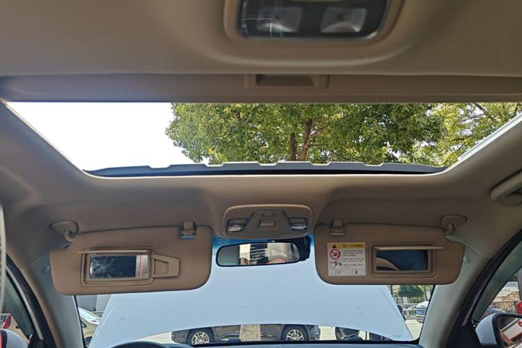 Used Geely Auto Vision S1 2018 1.4T CVT FENGXING Model Headliner