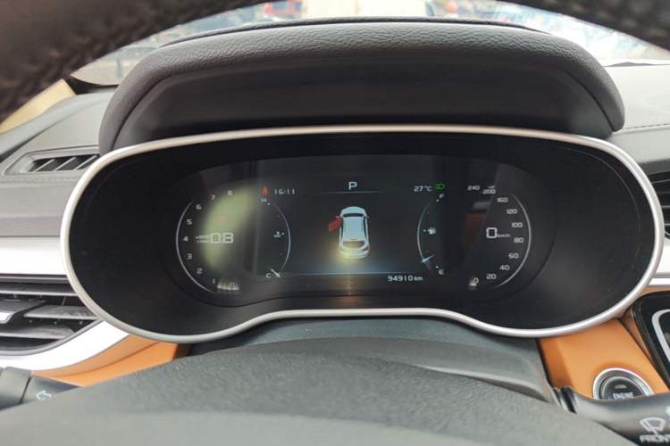Used Geely Auto Vision S1 2018 1.4T CVT FENGXING Model Instrument Cluster