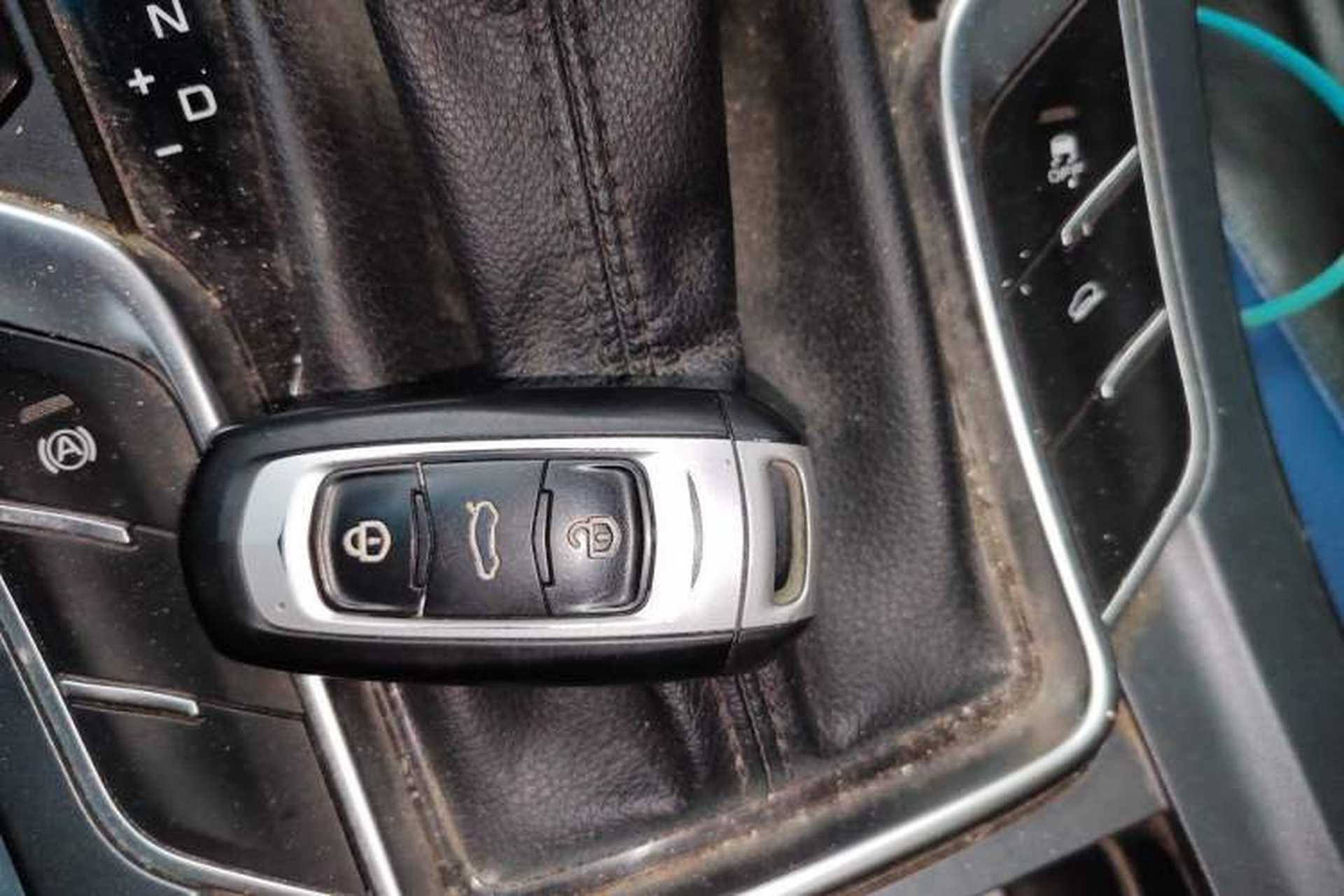 Used Geely Auto Vision S1 2018 1.4T CVT FENGXING Model Interior 1