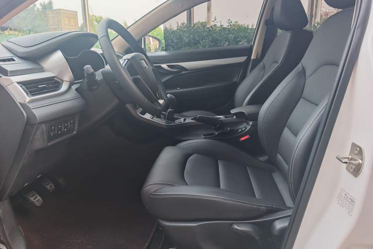 Used Geely Auto Vision S1 2018 1.5L Manual Fong Chi Model Interior 1