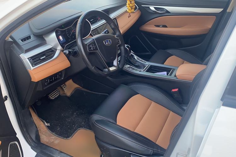 Used Geely Auto Vision S1 2018 1.4T CVT Fengchi Model Interior 1