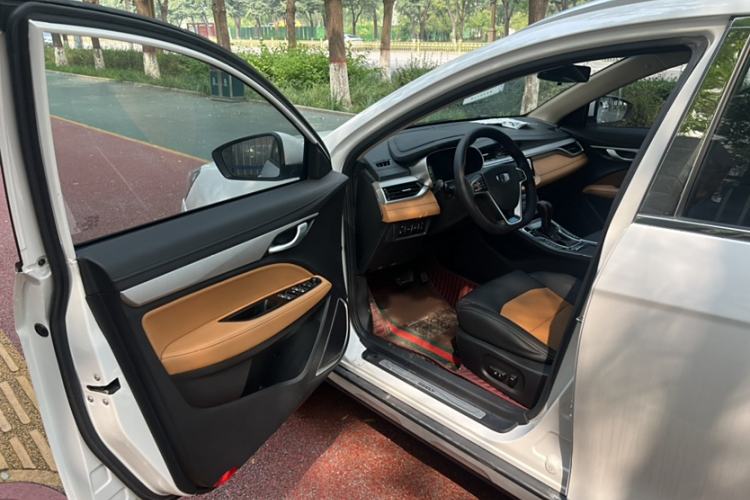 Used Geely Auto Vision S1 2018 1.4T CVT Fēngruì Model Interior 1