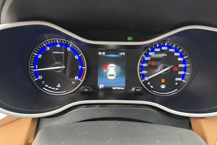 Used Geely Auto Vision S1 2018 1.4T CVT Fengchi Model Interior 11