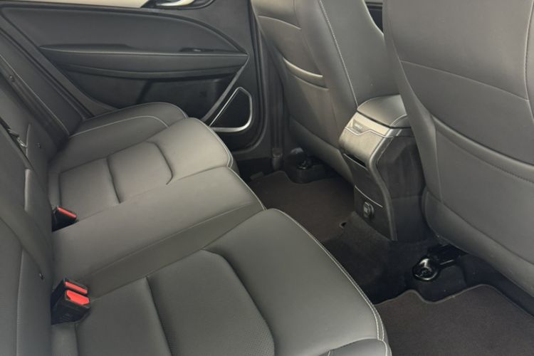 Used Geely Auto Vision S1 2018 1.5L Manual Fong Chi Model Interior 3