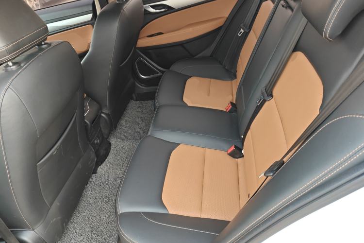 Used Geely Auto Vision S1 2018 1.4T CVT Fengchi Model Interior 4