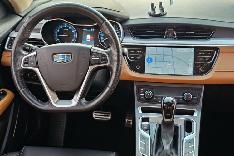 Used Geely Auto Vision S1 2018 1.4T CVT Fengchi Model Interior 8