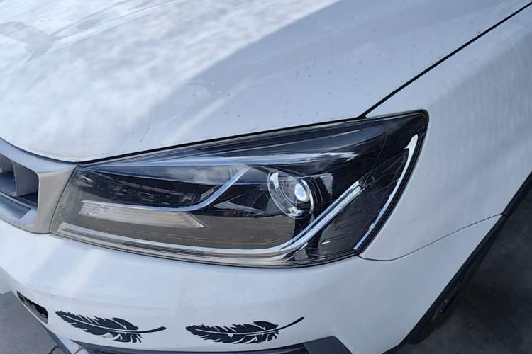 Used Geely Auto Vision S1 2018 1.4T CVT Fengchi Model Left Front Headlight