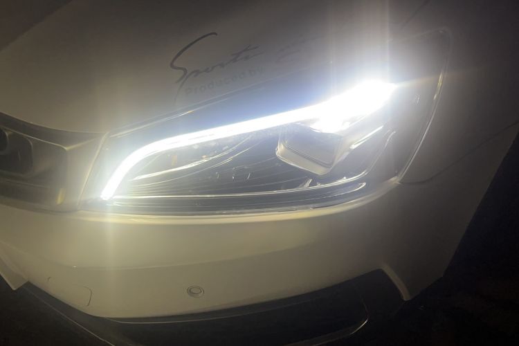 Used Geely Auto Vision S1 2018 1.4T CVT Fēngruì Model Left Front Headlight