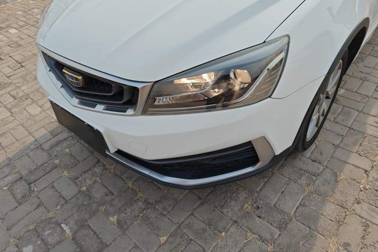 Used Geely Auto Vision S1 2018 1.4T CVT Fengchi Model Left Front Headlight