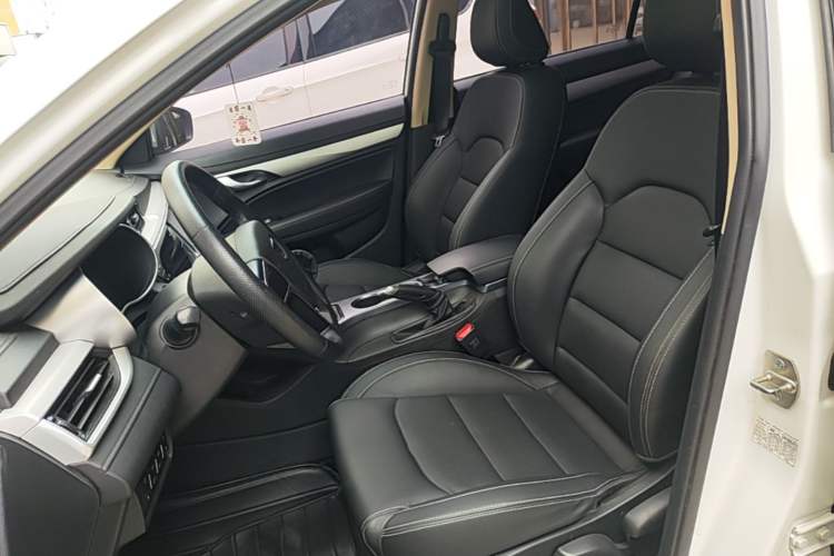 Used Geely Auto Vision S1 2018 1.5L Manual FENGXING Model Left Front Seat