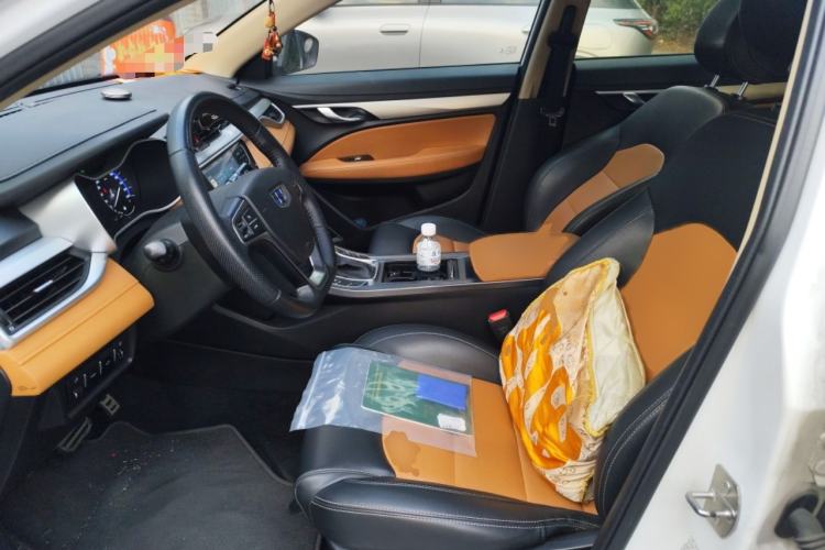 Used Geely Auto Vision S1 2018 1.4T CVT Fengchi Model Left Front Seat