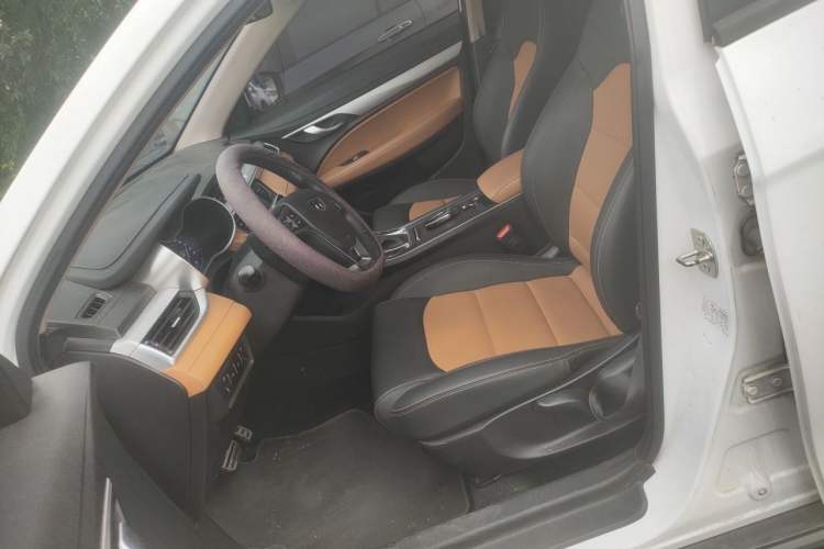 Used Geely Auto Vision S1 2018 1.4T CVT Fengchi Model Left Front Seat
