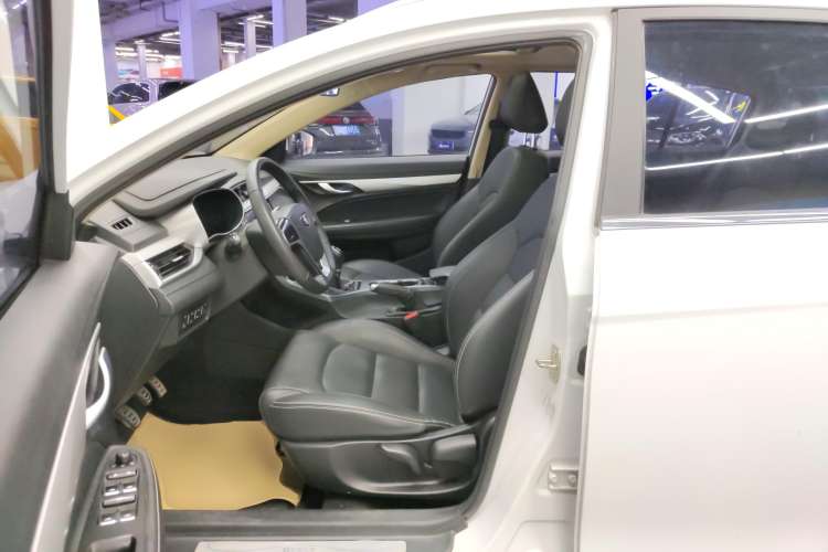 Used Geely Auto Vision S1 2018 1.5L Manual FENGXING Model Left Front Seat