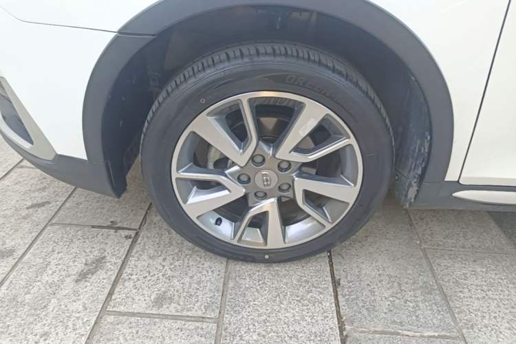 Used Geely Auto Vision S1 2018 1.5L Manual Fong Chi Model Left Front Wheel Hub