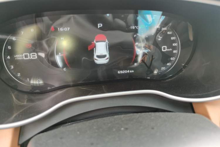 Used Geely Auto Vision S1 2018 1.4T CVT Fēngruì Model Odometer Close Up