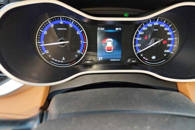 Used Geely Auto Vision S1 2018 1.4T CVT Fengchi Model Odometer Close Up