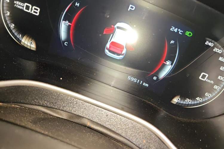 Used Geely Auto Vision S1 2018 1.4T CVT Fēngruì Model Odometer Close Up