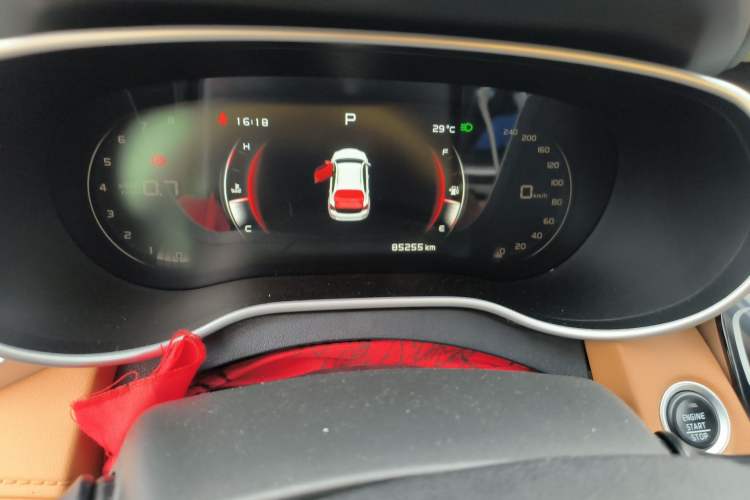 Used Geely Auto Vision S1 2018 1.4T CVT FENGXING Model Odometer Close Up