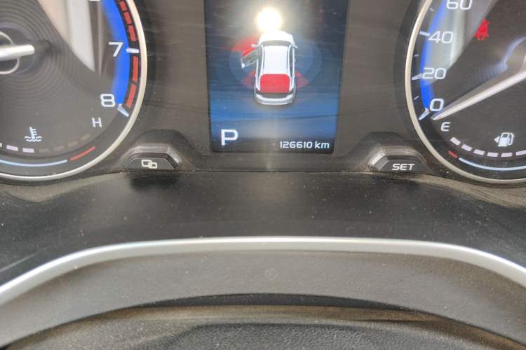 Used Geely Auto Vision S1 2018 1.4T CVT Fengchi Model Odometer Close Up