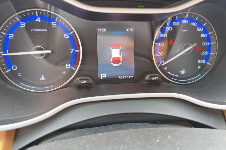 Used Geely Auto Vision S1 2018 1.4T CVT Fengchi Model Odometer Close Up