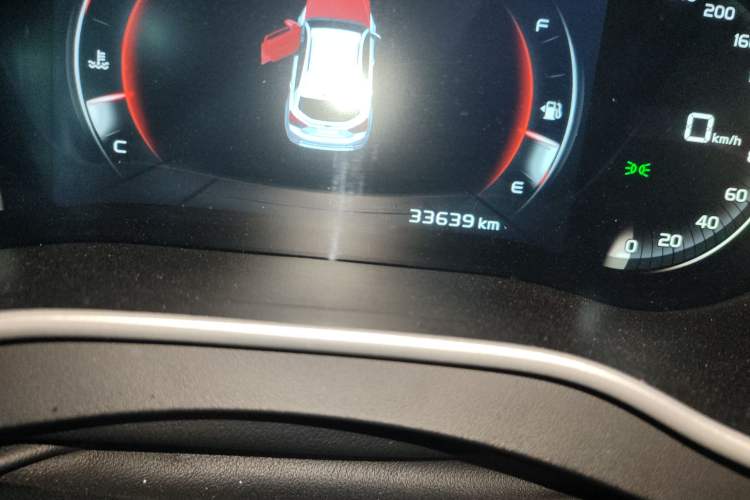 Used Geely Auto Vision S1 2018 1.5L CVT FENGXING Model Odometer Close Up