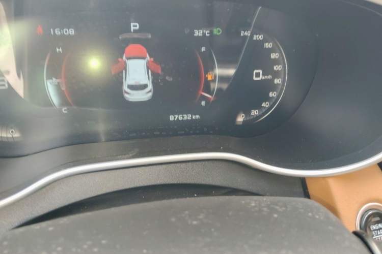 Used Geely Auto Vision S1 2018 1.4T CVT FENGXING Model Odometer Close Up