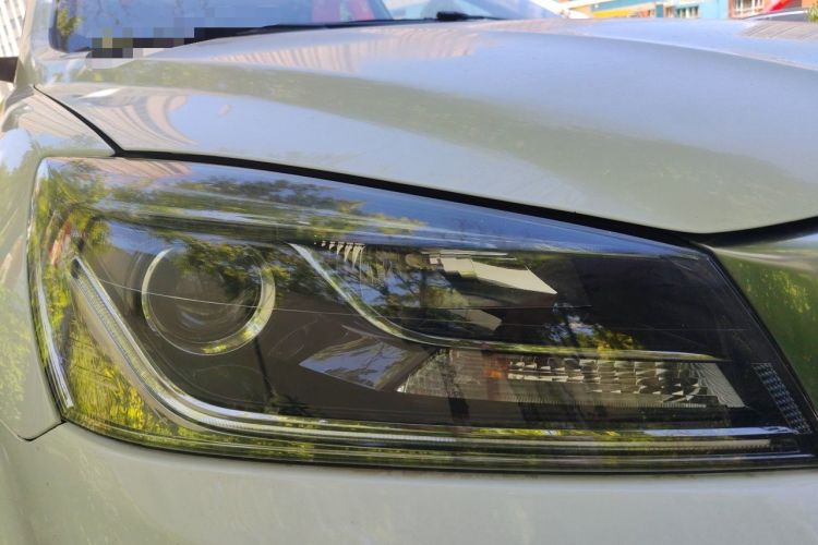Used Geely Auto Vision S1 2018 1.5L Manual FENGXING Model Right Front Headlight
