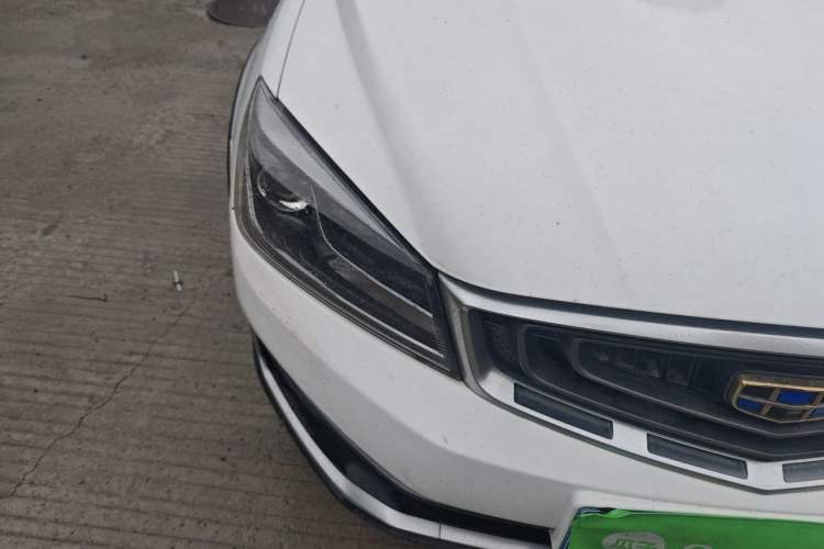 Used Geely Auto Vision S1 2018 1.4T CVT Fengchi Model Right Front Headlight