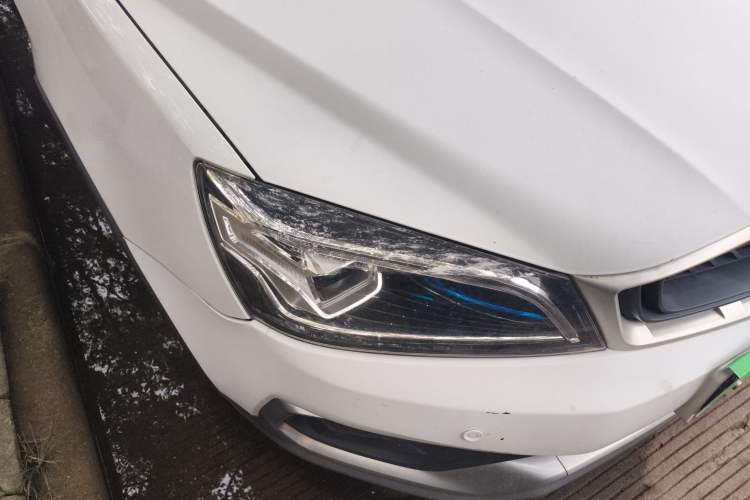 Used Geely Auto Vision S1 2018 1.4T CVT Fēngruì Model Right Front Headlight