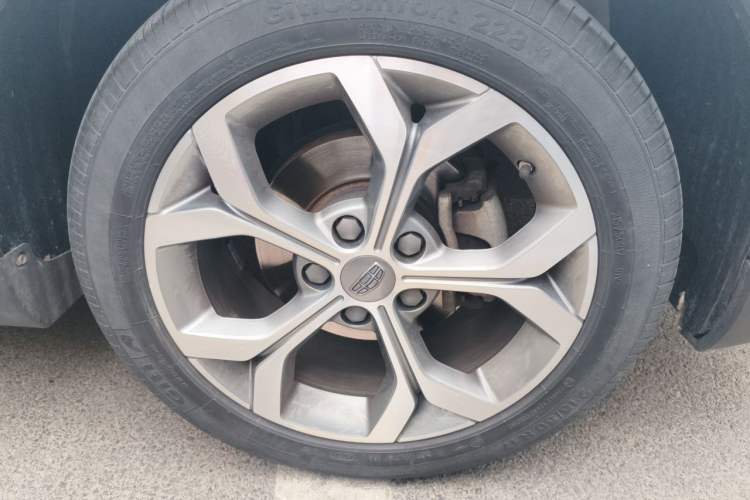 Used Geely Auto Vision S1 2018 1.4T CVT FENGXING Model Right Front Wheel Hub