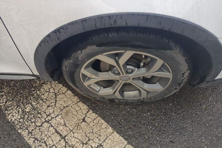Used Geely Auto Vision S1 2018 1.5L Manual FENGXING Model Right Front Wheel Hub