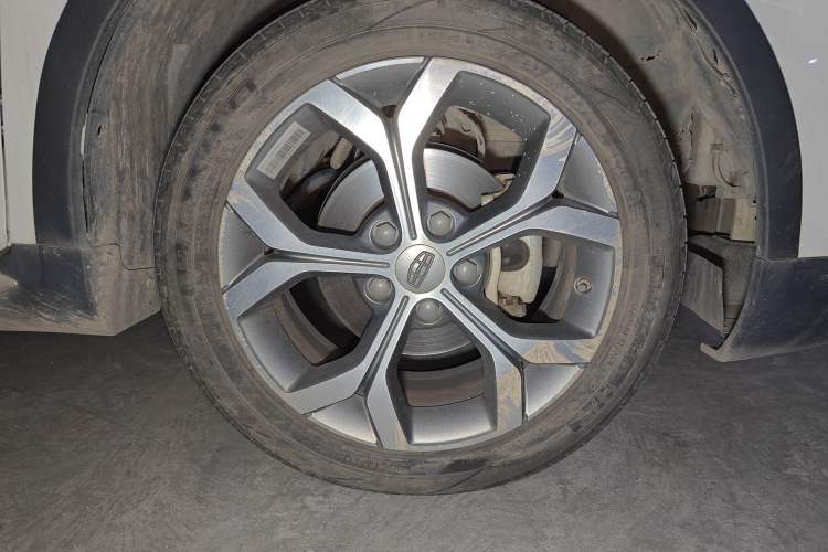 Used Geely Auto Vision S1 2018 1.5L Manual FENGXING Model Right Front Wheel Hub