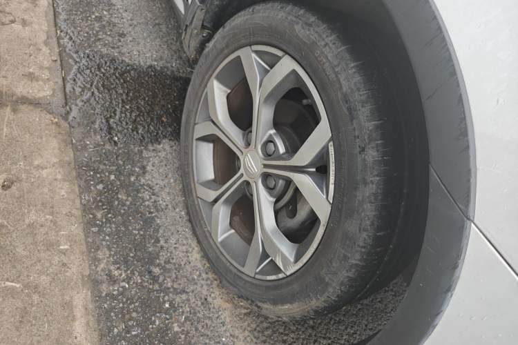 Used Geely Auto Vision S1 2018 1.5L Manual FENGXING Model Right Front Wheel Hub