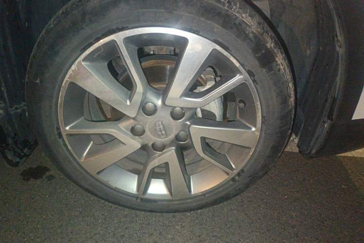 Used Geely Auto Vision S1 2018 1.4T CVT Fengchi Model Right Front Wheel Hub