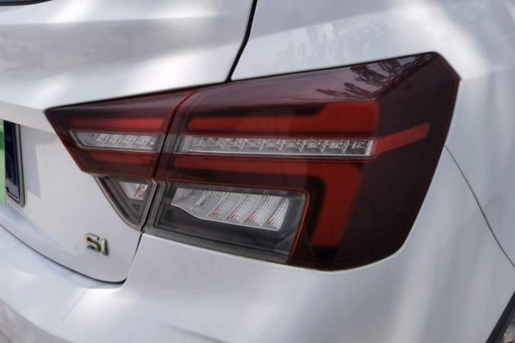 Used Geely Auto Vision S1 2018 1.4T CVT Fengchi Model Right Rear Taillight