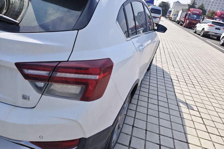 Used Geely Auto Vision S1 2018 1.4T CVT FENGXING Model Right Rear Taillight