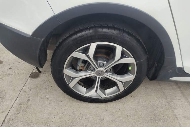 Used Geely Auto Vision S1 2018 1.5L Manual FENGXING Model Right Rear Wheel Hub