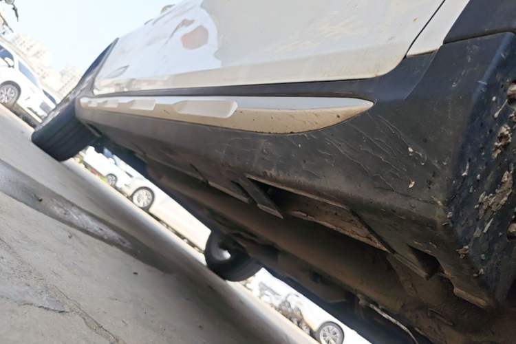 Used Geely Auto Vision S1 2018 1.5L CVT FENGXING Model Right Side Sill