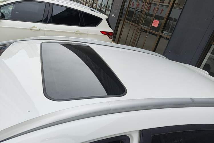 Used Geely Auto Vision S1 2018 1.5L Manual FENGXING Model Roof