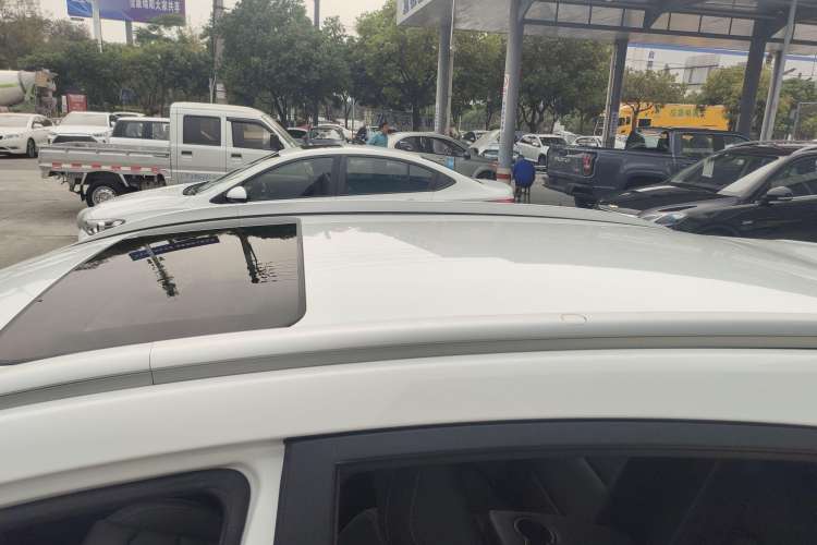 Used Geely Auto Vision S1 2018 1.5L Manual FENGXING Model Roof