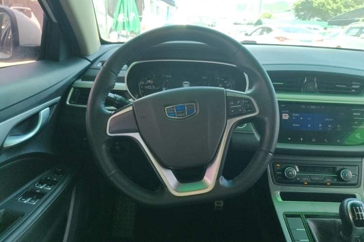 Used Geely Auto Vision S1 2018 1.5L Manual FENGXING Model Steering Wheel