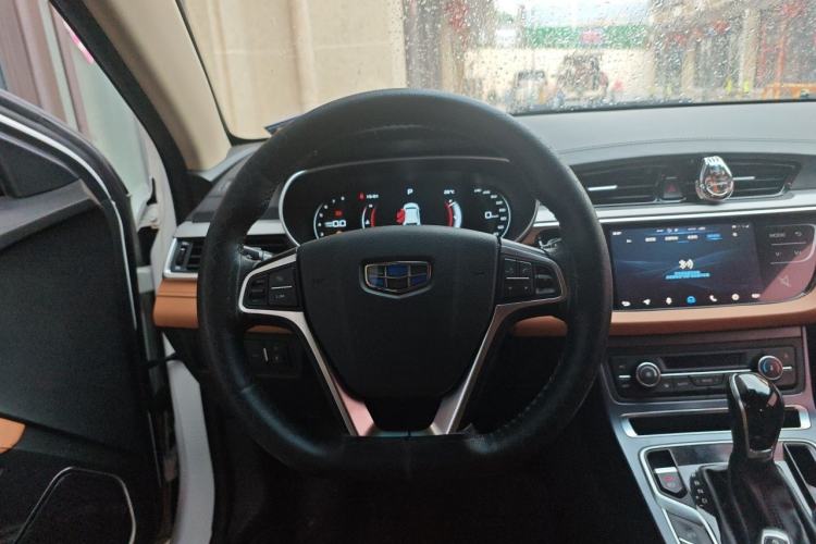 Used Geely Auto Vision S1 2018 1.4T CVT FENGXING Model Steering Wheel